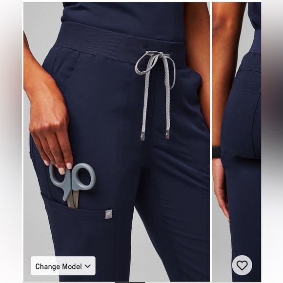 Fabletics Scrubs On Call Joggers Navy - Picture 5 of 10